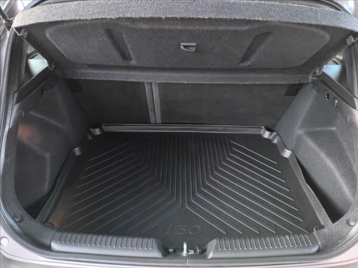 Hyundai i30 Hatchback 1,6 l 88 kw