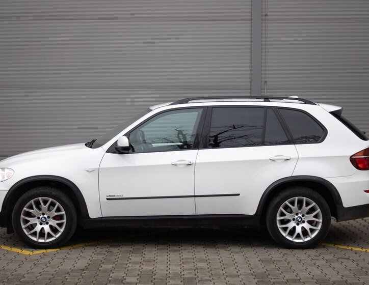 BMW X5 SUV 3,0 l 180 kw