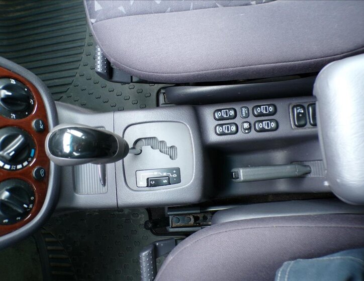 Mercedes-Benz Třídy A Kombi 1,6 l 75 kw