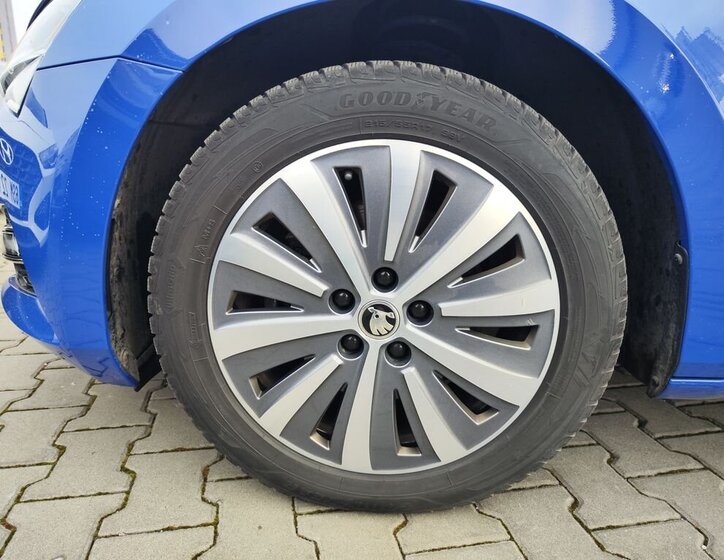 Škoda Superb Liftback 2,0 l 147 kw