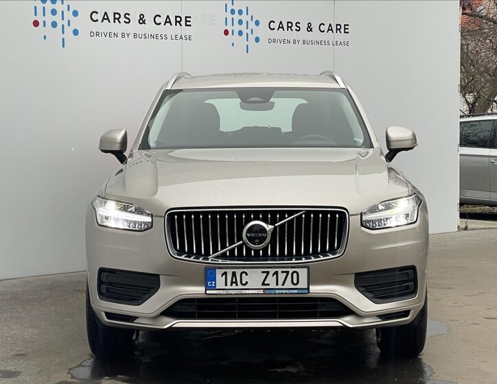 Volvo XC90 23