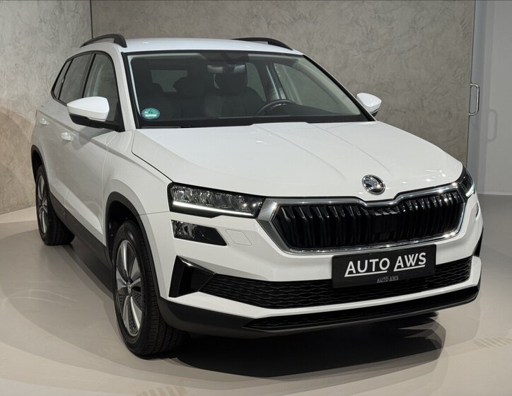 Škoda Karoq SUV / Terénní 1,5 l 110 kw