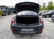 Mercedes-Benz Třídy E 11