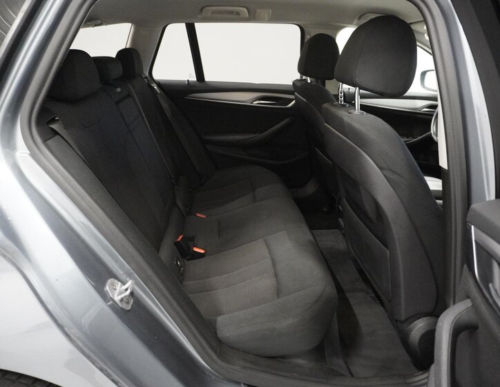 BMW Řada 5 Kombi 2,0 l 140 kw