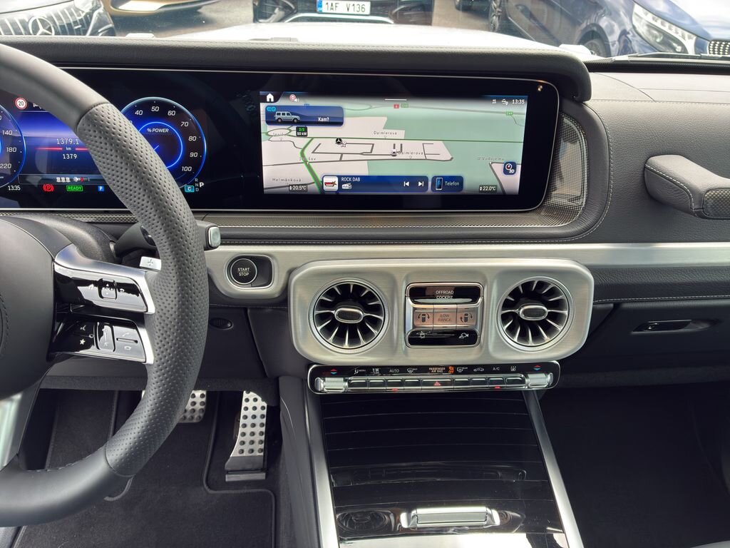 Mercedes-Benz Třídy G SUV / Terénní 0,0 432 kw