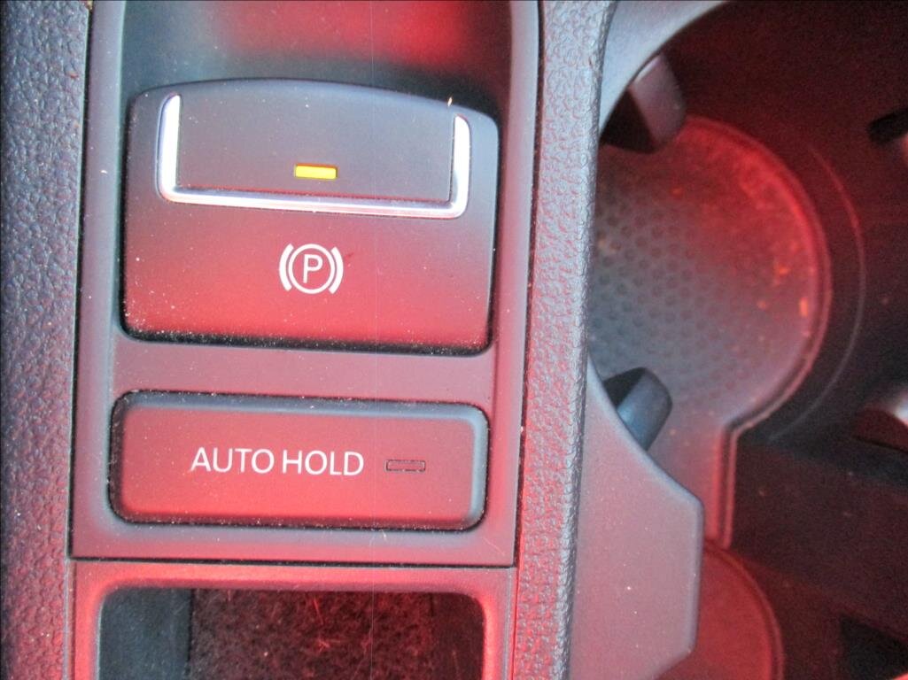 Volkswagen Tiguan SUV 2,0 l 103 kw