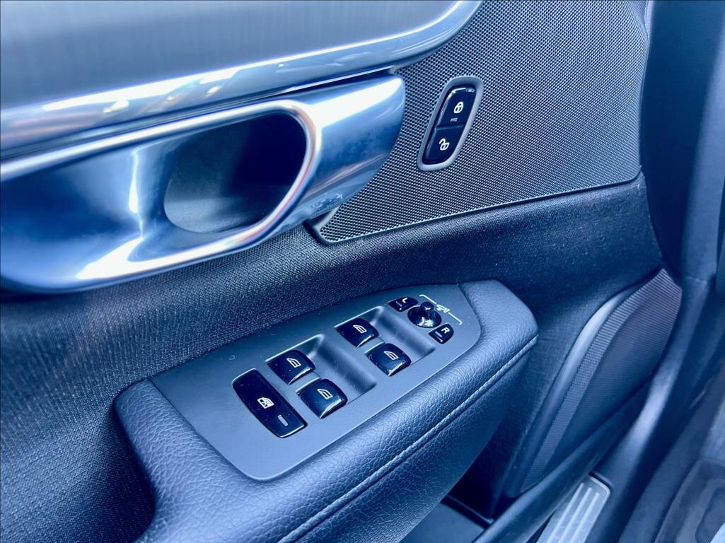 Volvo V90 Kombi 2,0 l 140 kw