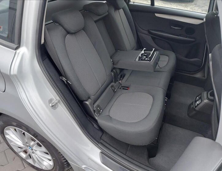 BMW Řada 2 MPV 1,5 l 80 kw