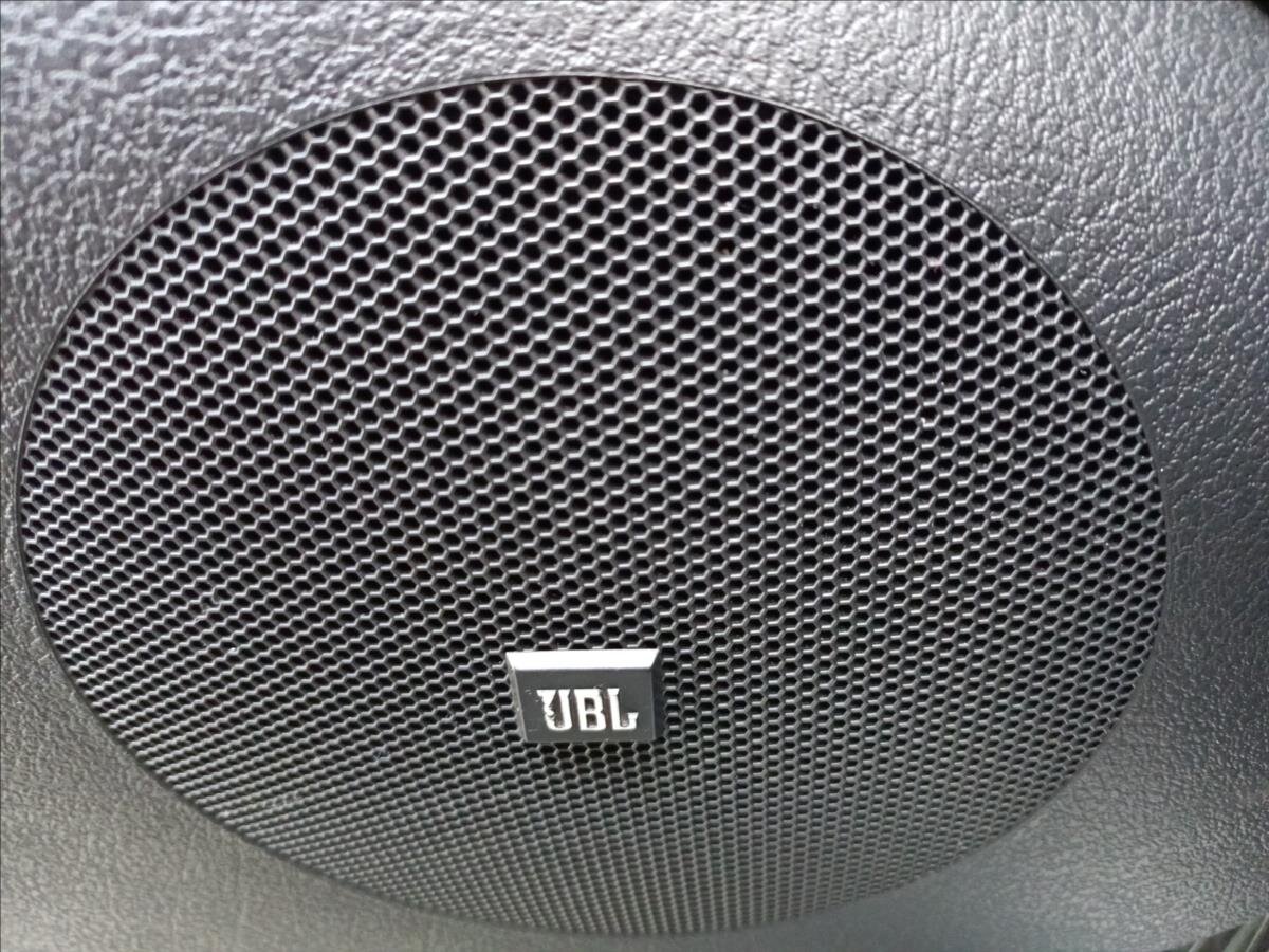 Peugeot 407 Kupé 2,7 l 150 kw