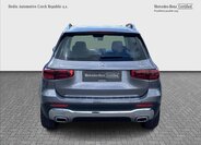 Mercedes-Benz GLB 4