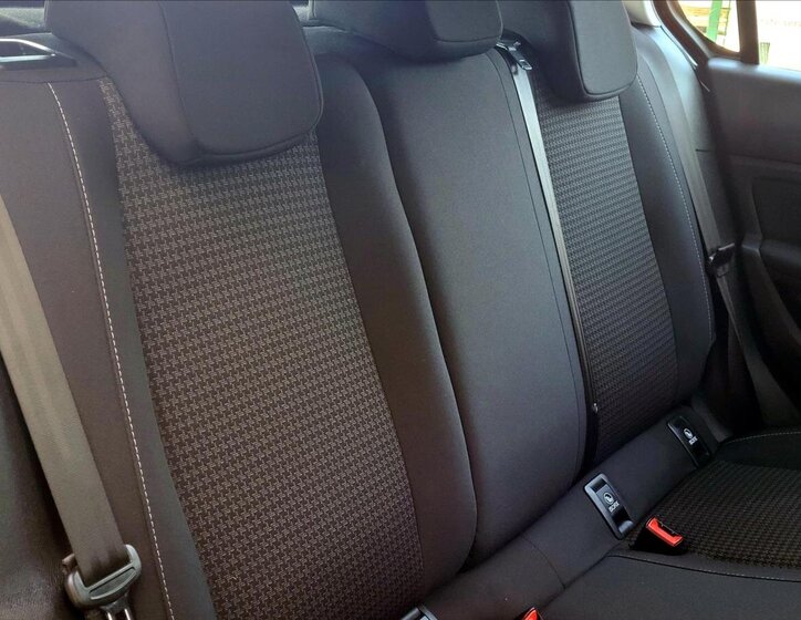 Peugeot 308 Hatchback 1,5 l 75 kw