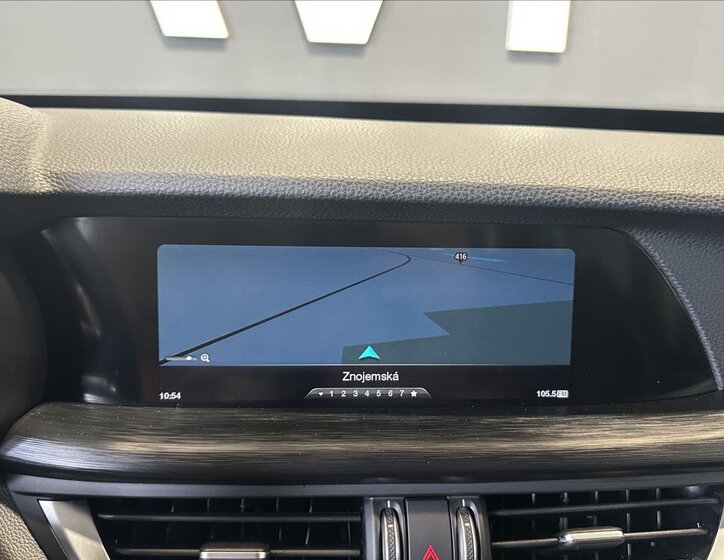 Alfa Romeo Stelvio SUV / Terénní 2,1 l 154 kw