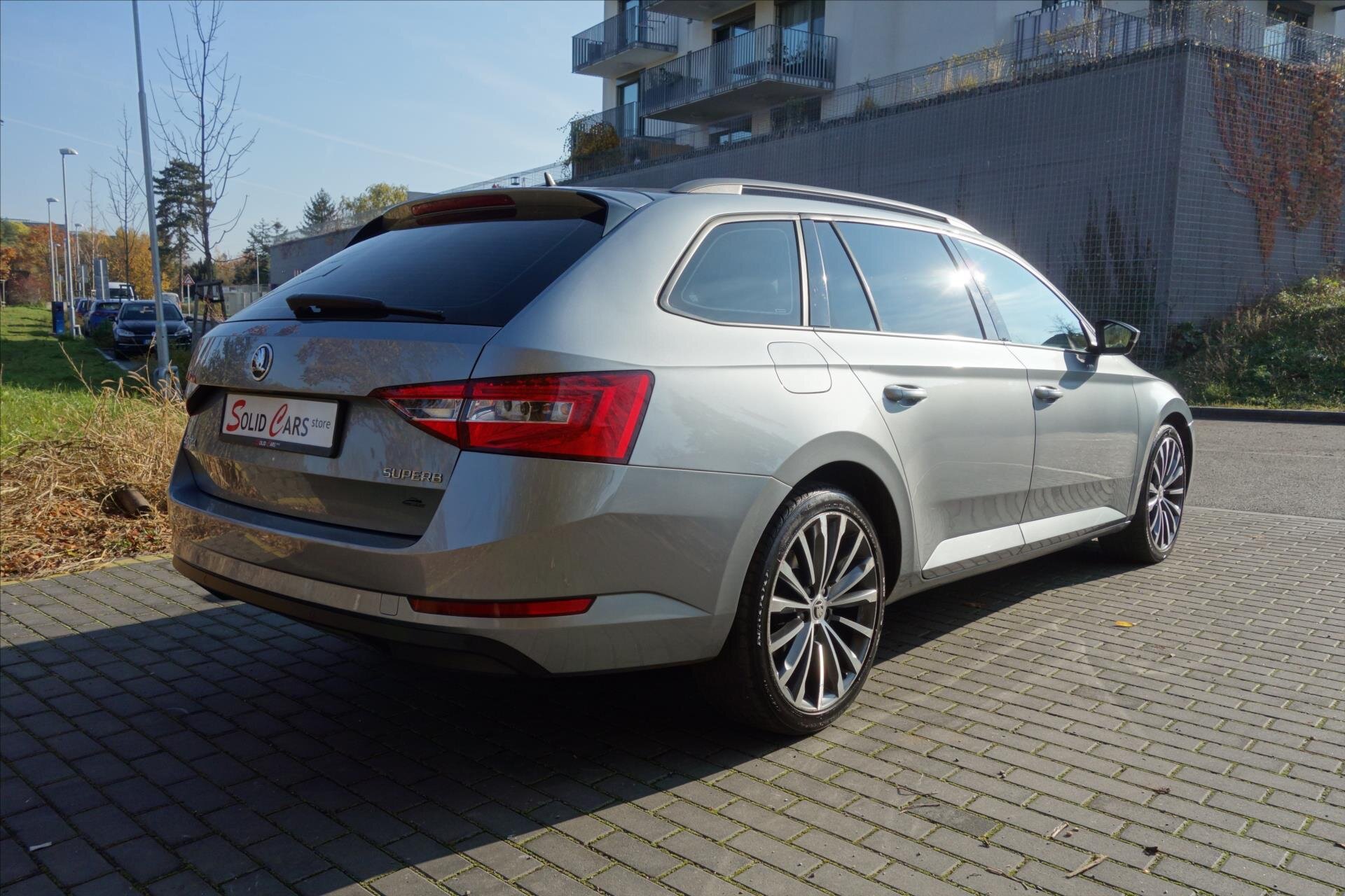 Škoda Superb