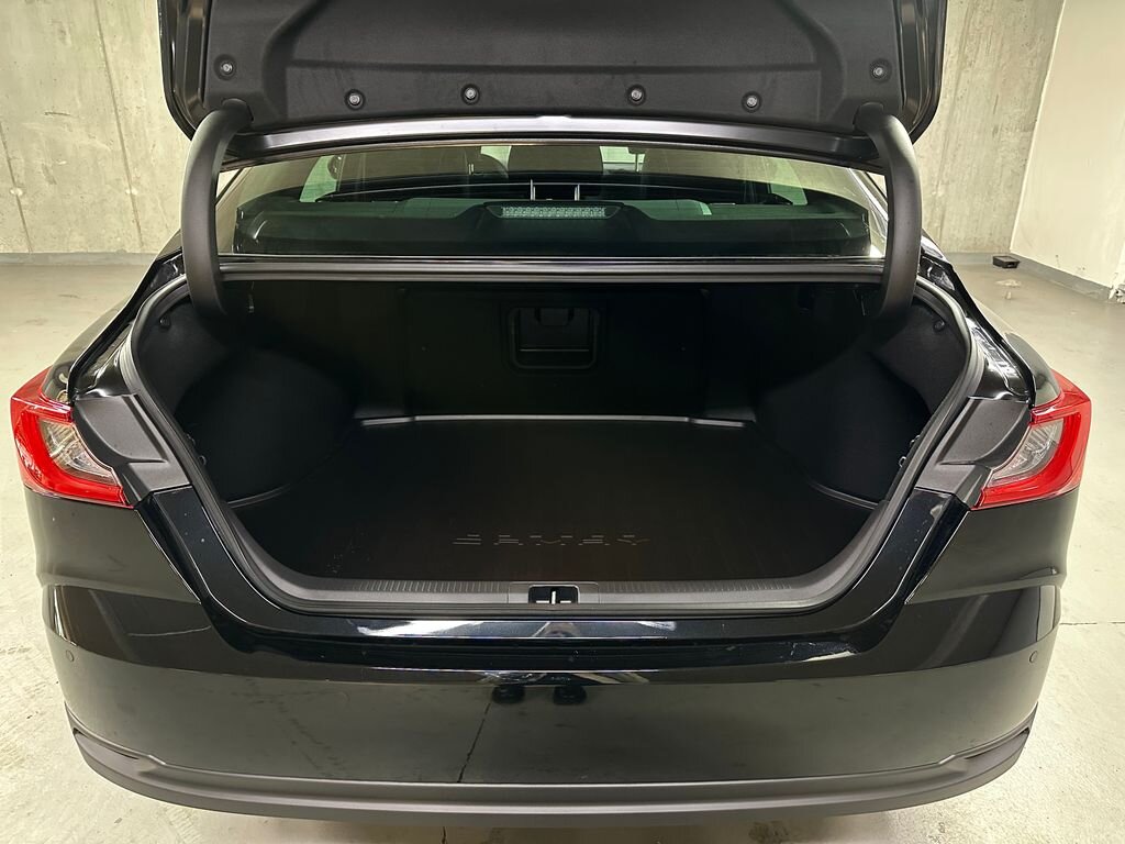 Toyota Camry Sedan / Limuzína 2,5 l 160 kw