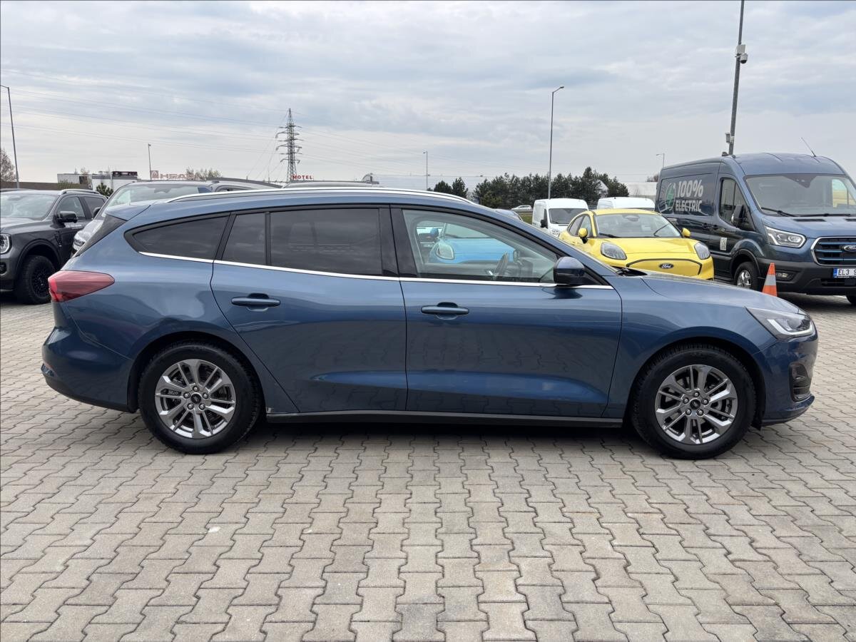 Ford Focus Kombi 999,0 114 kw