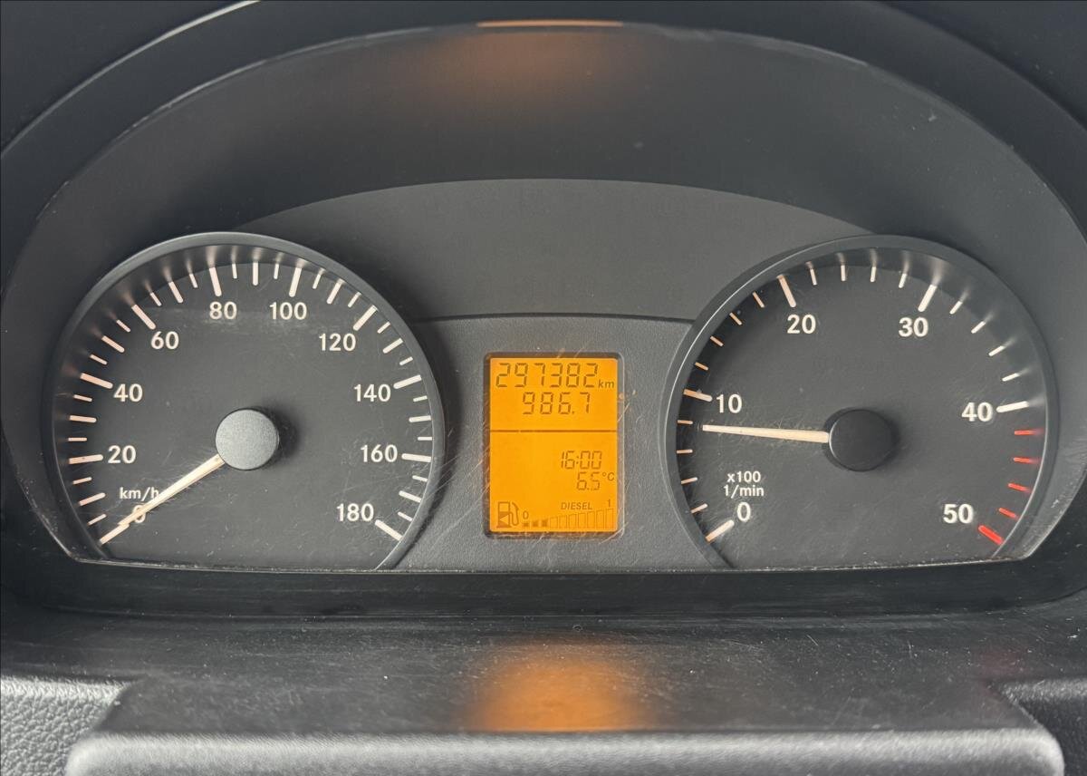 Mercedes-Benz Sprinter Kombi 2,1 l 95 kw