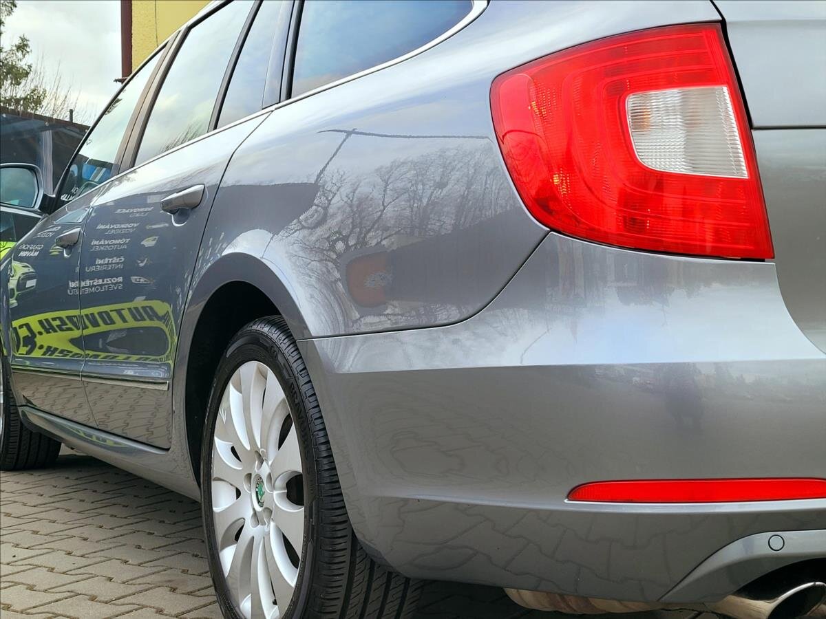 Škoda Superb Kombi 1,8 l 118 kw
