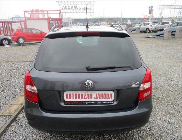 Škoda Fabia Kombi 1,2 l 51 kw