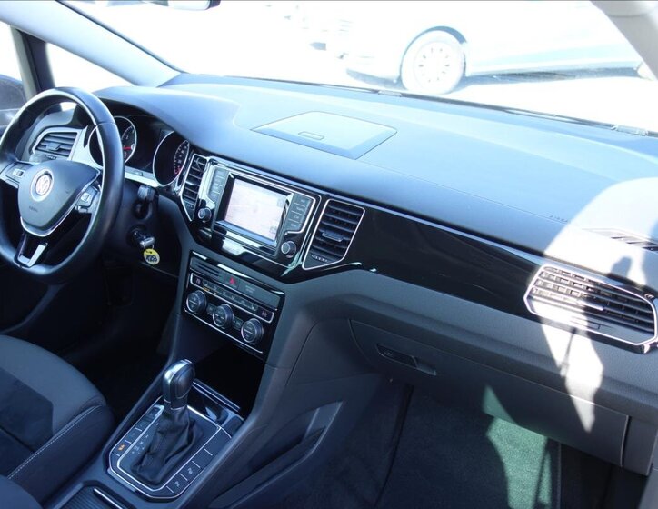Volkswagen Golf Sportsvan MPV 1,4 l 110 kw