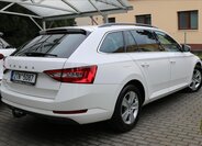 Škoda Superb 12