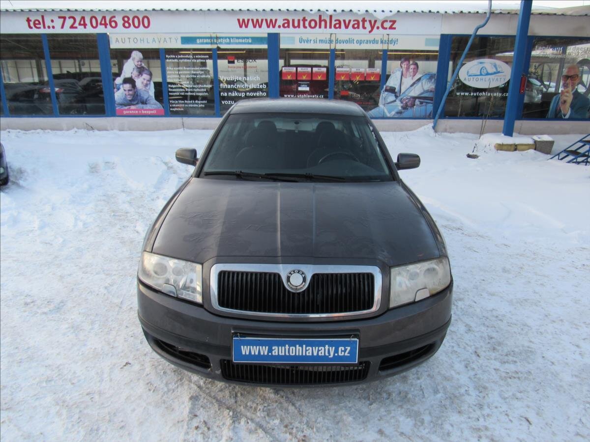 Škoda Superb