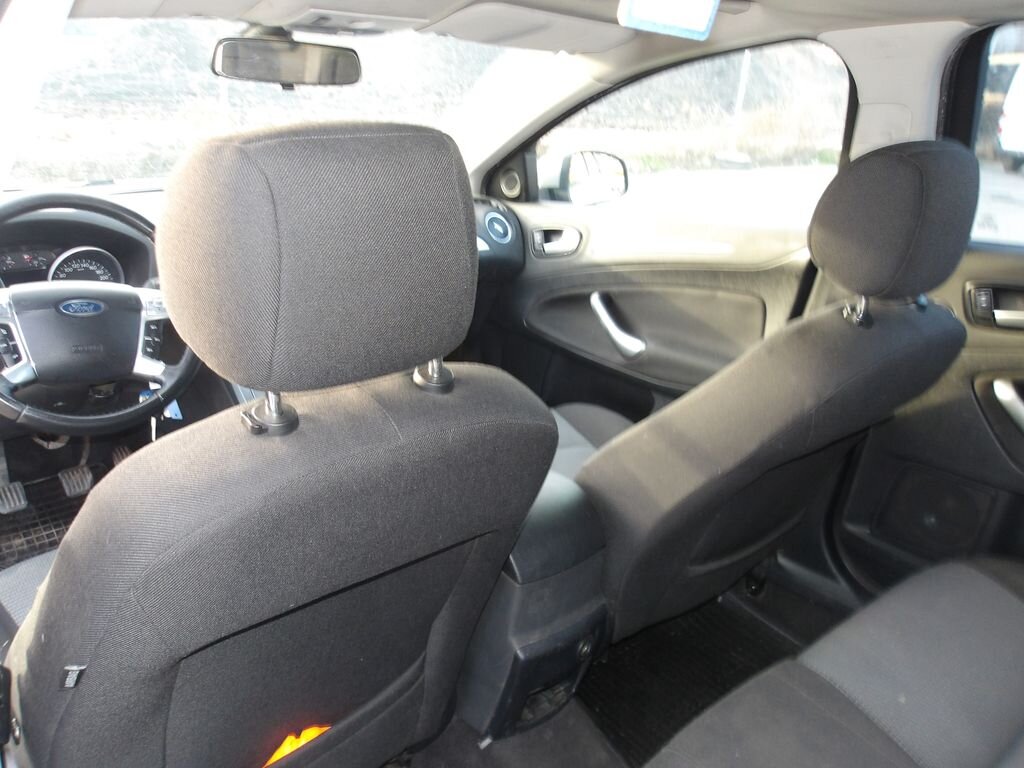 Ford Mondeo Hatchback 2,0 l 103 kw