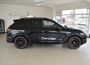 Porsche Cayenne 4