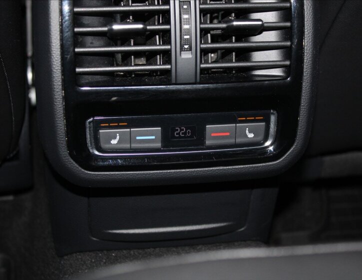 Volkswagen Arteon Liftback 2,0 l 206 kw