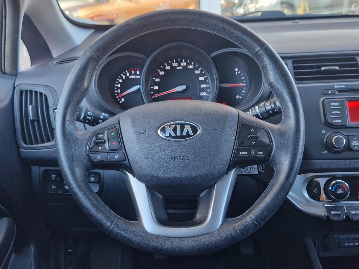 KIA Rio Hatchback 1,2 l 63 kw