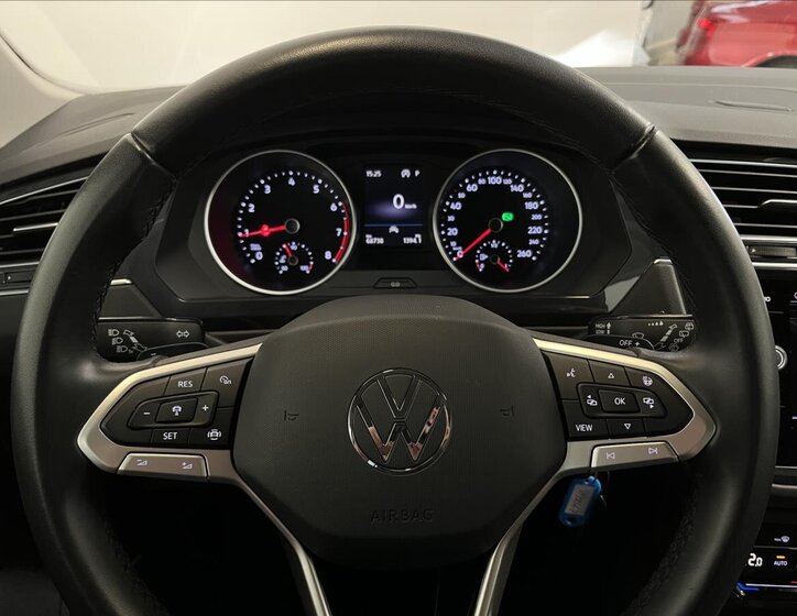 Volkswagen Tiguan 15