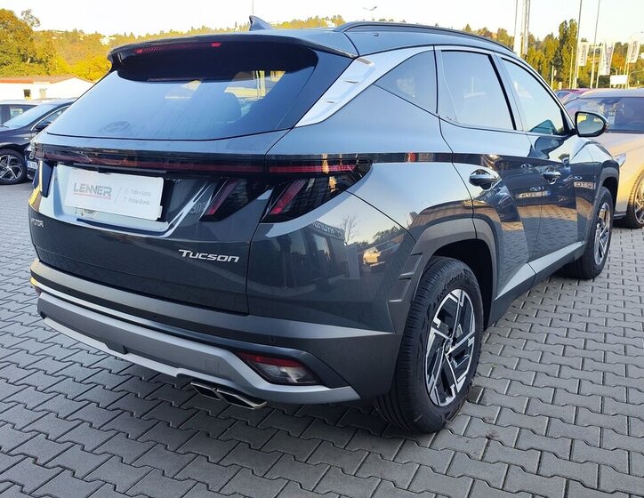Hyundai Tucson SUV 1,6 l 118 kw