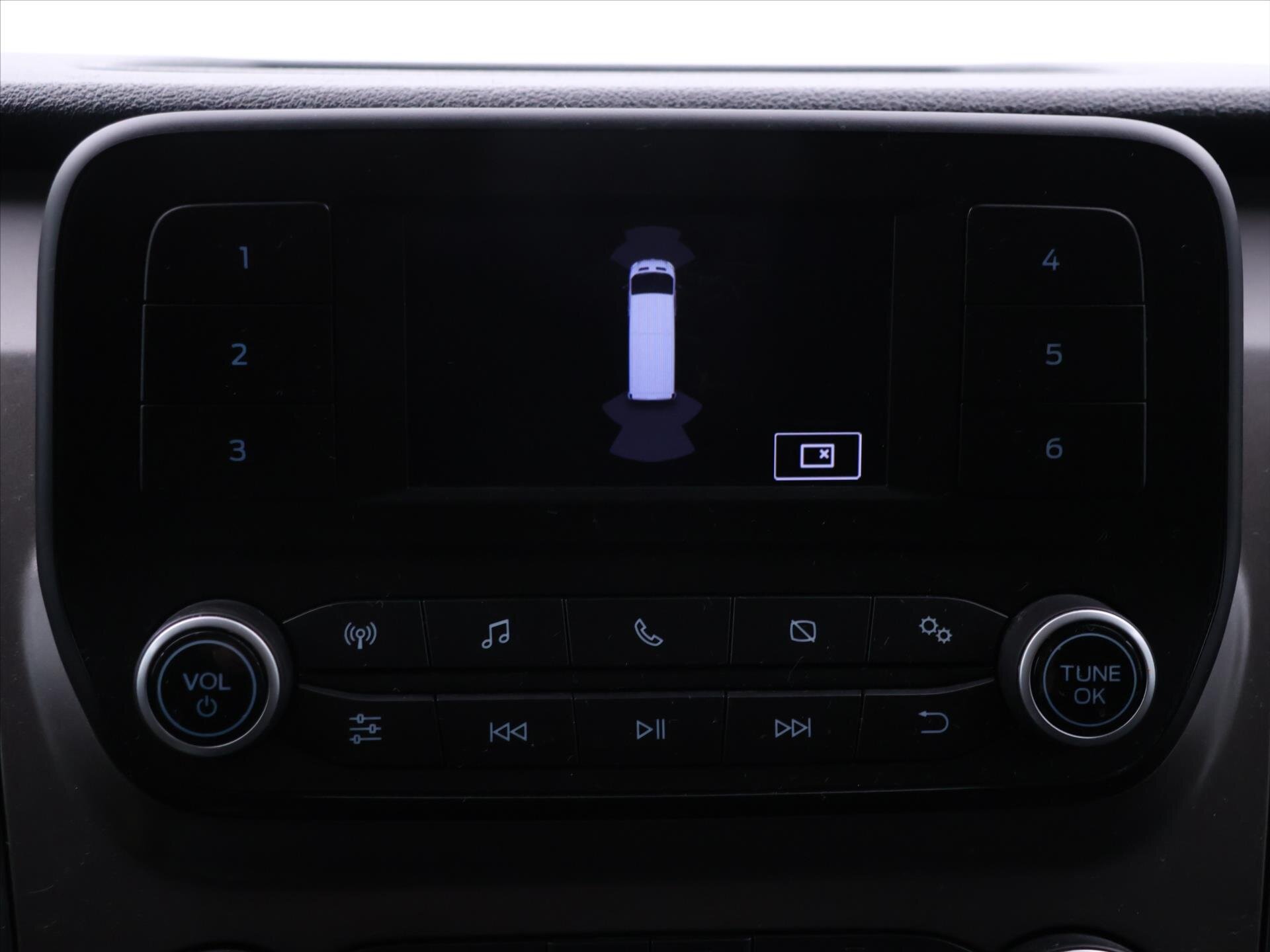 Ford Transit Custom Kombi 2,0 l 95 kw