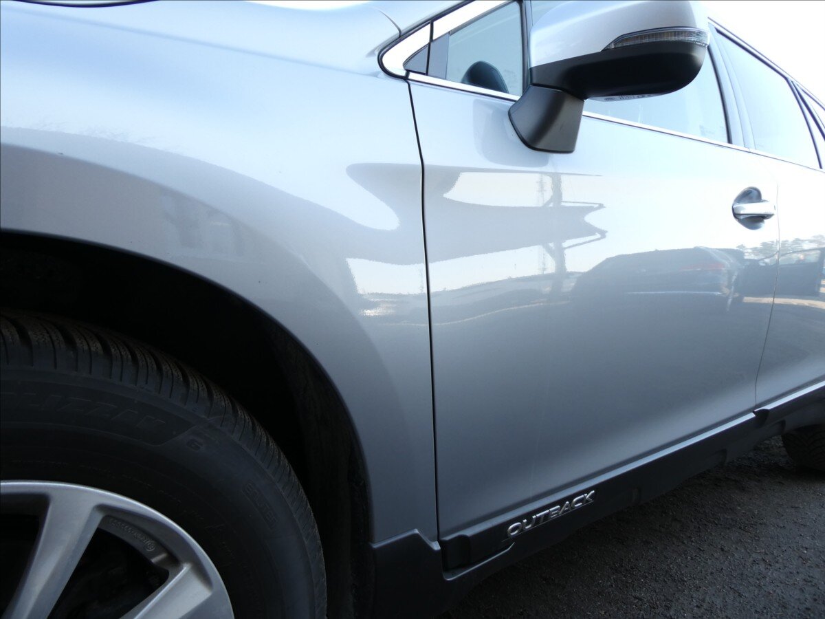 Subaru Outback Kombi 2,5 l 129 kw