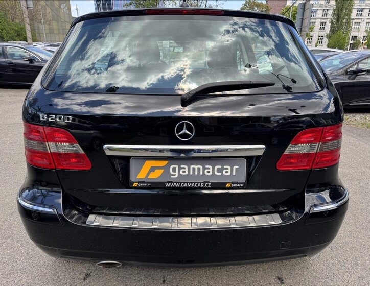 Mercedes-Benz Třídy B Hatchback 2,0 l 103 kw