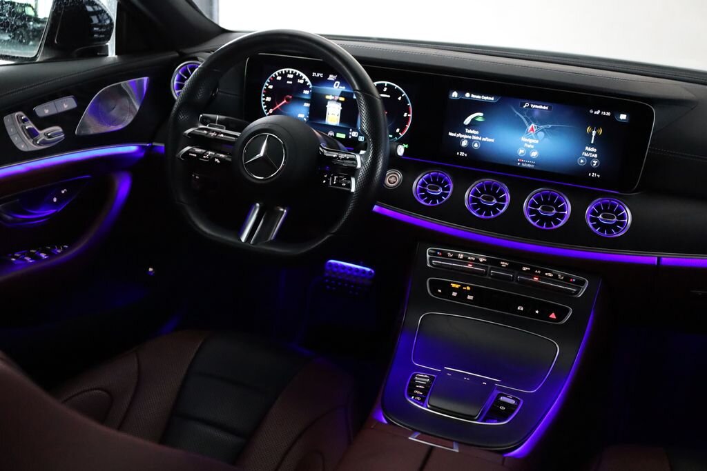 Mercedes-Benz CLS Sedan / Limuzína 2,0 l 195 kw