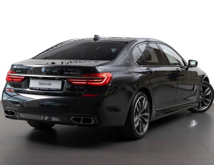 BMW Řada 7 5