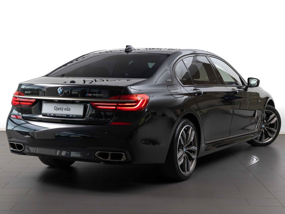 BMW Řada 7