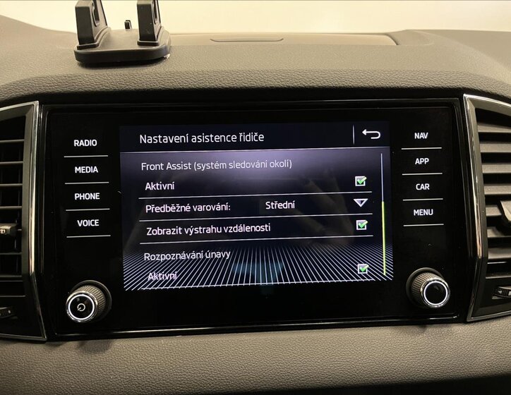 Škoda Karoq SUV / Terénní 1,5 l 110 kw