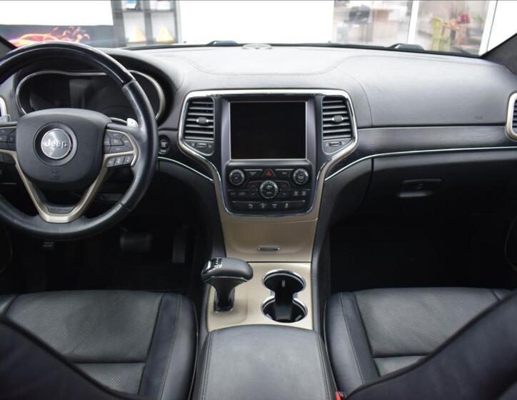 Jeep Grand Cherokee 18