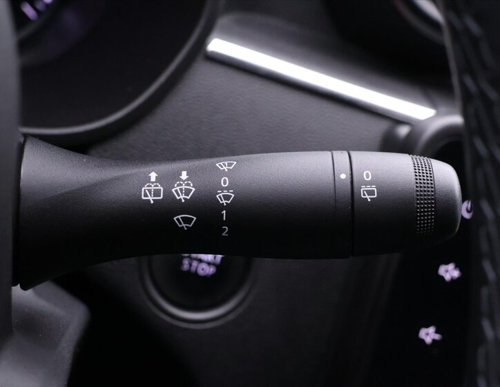 Dacia Duster SUV 999,0 67 kw