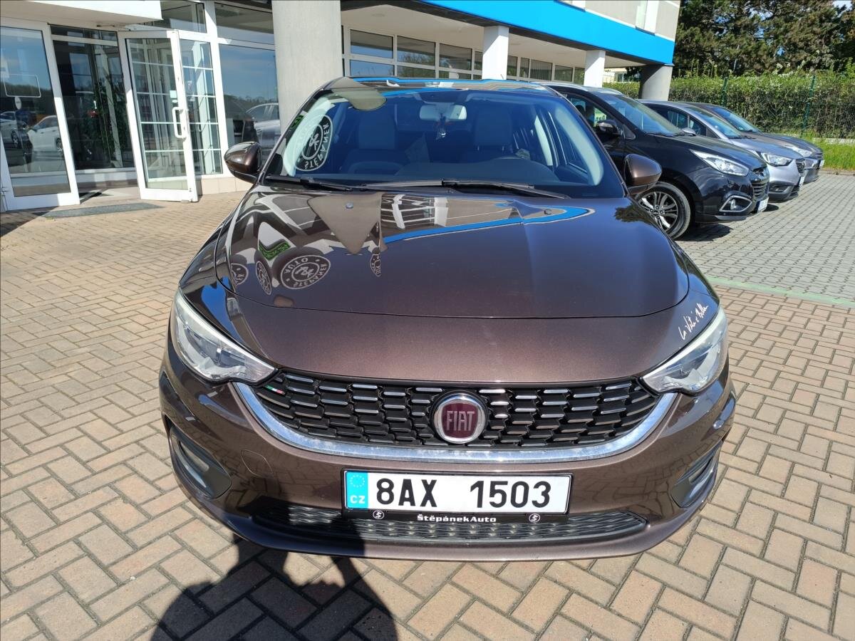 Fiat Tipo Sedan / Limuzína 1,4 l 70 kw