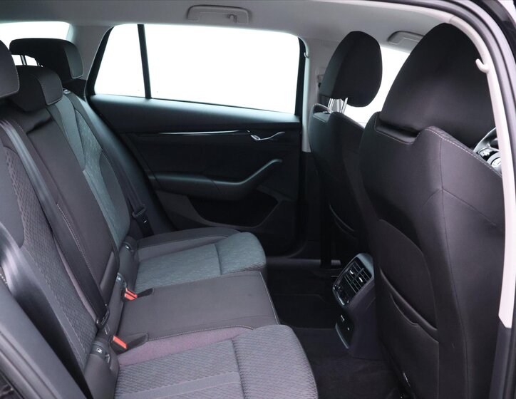 Škoda Octavia Kombi 2,0 l 85 kw