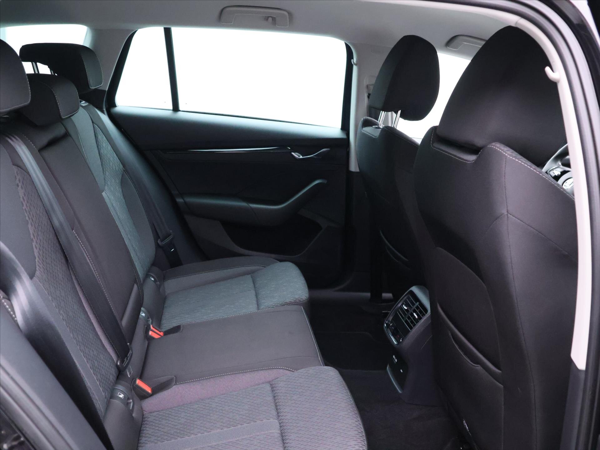 Škoda Octavia Kombi 2,0 l 85 kw