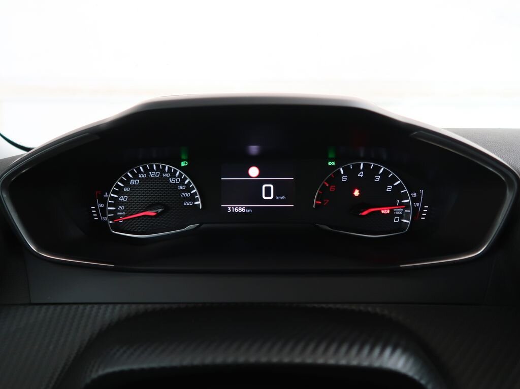 Peugeot 2008 SUV 1,2 l 96 kw