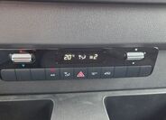 Mercedes-Benz Sprinter 13