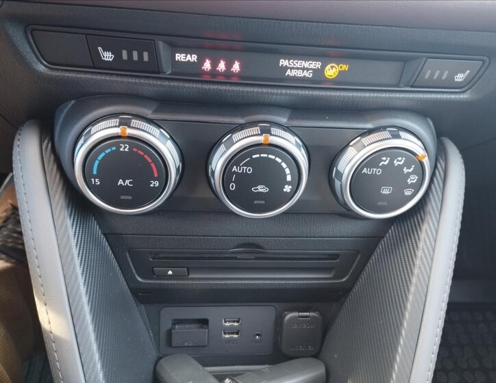 Mazda CX-3 SUV / Terénní 2,0 l 110 kw