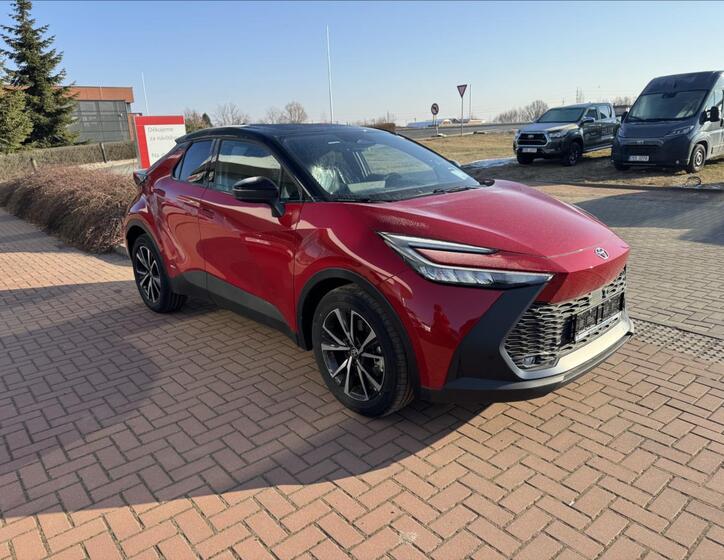 Toyota C-HR 3