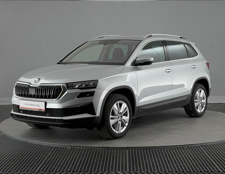 Škoda Karoq SUV / Terénní 1,5 l 110 kw