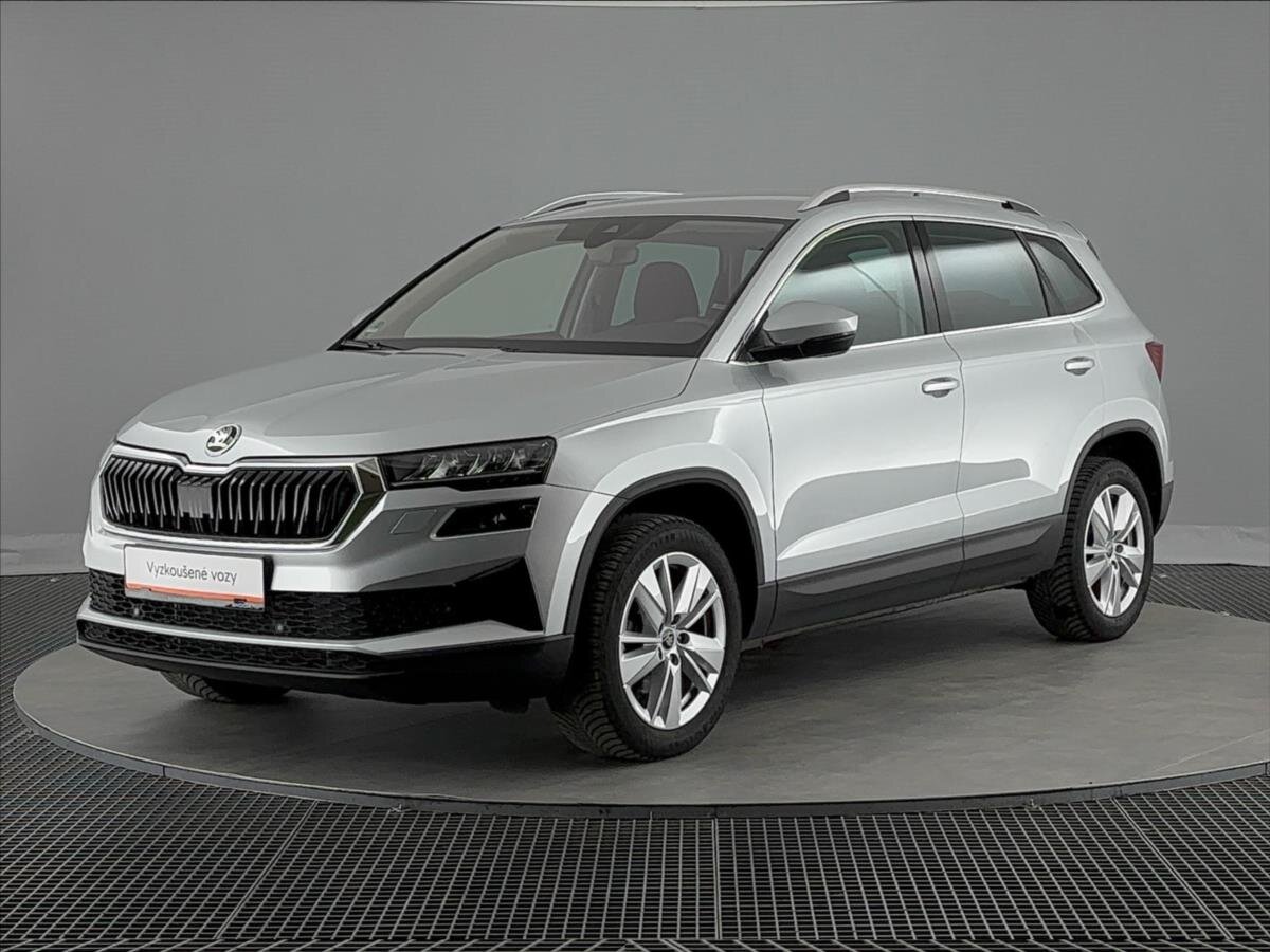 Škoda Karoq SUV / Terénní 1,5 l 110 kw