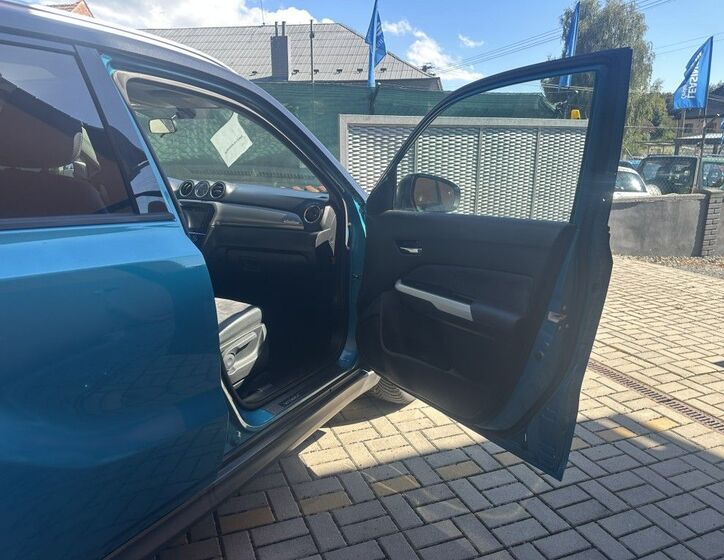 Suzuki Vitara 27
